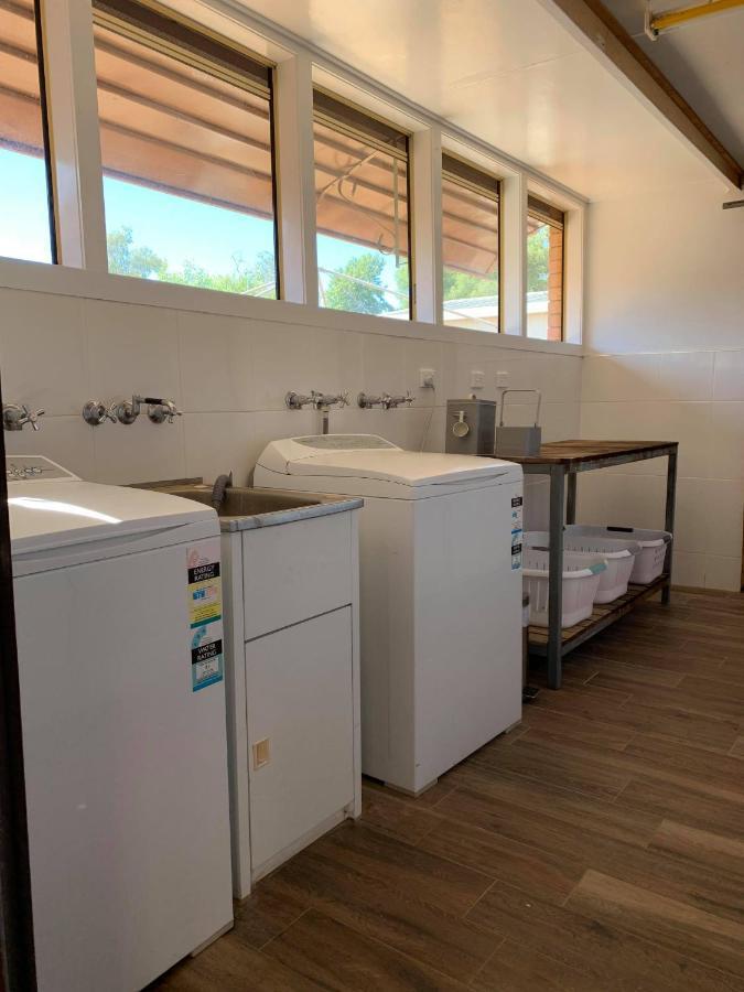Charleville Motel Екстериор снимка